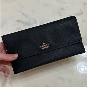 Kate Spade Black Clutch Wallet
